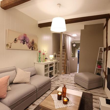 Le Cosy 40 - Maison Typique Au Centre De มัลเมอดี ภายนอก รูปภาพ